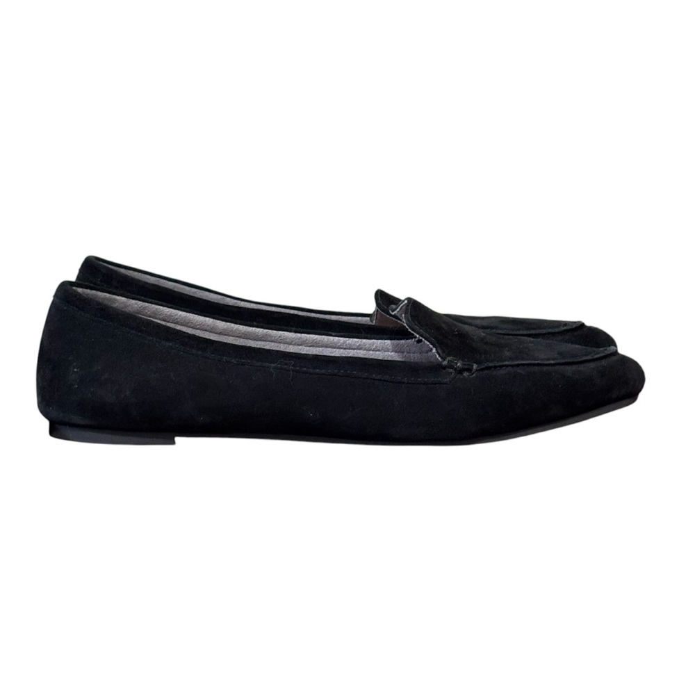 Me Too Black Suede Leather pointed toe ballet flats. Women’s 9